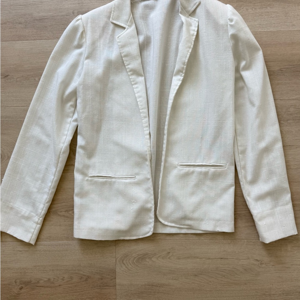Elegant White Women's Blazer